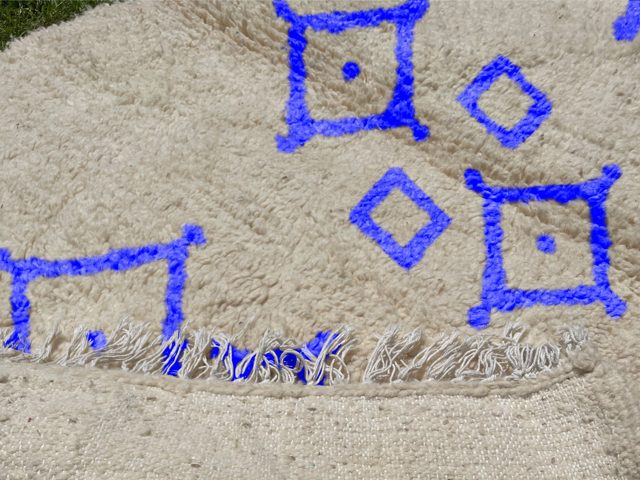 Beni Ourain Rug with Blue Shapes – photo 3