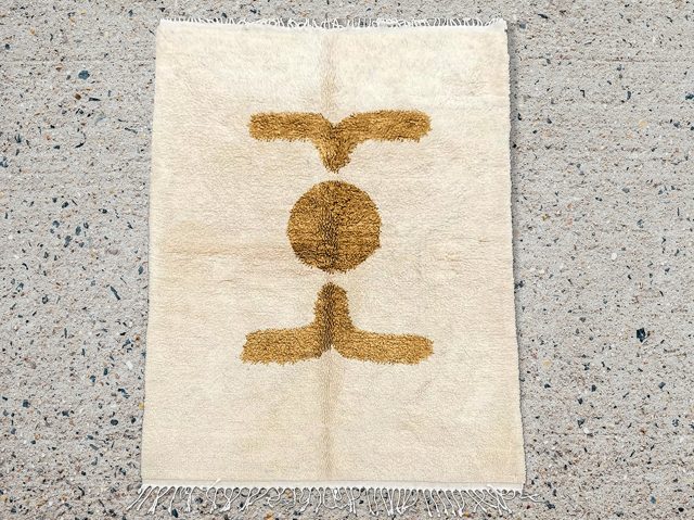 Moroccan Beni Ourain Rug with Unique Design – photo 10