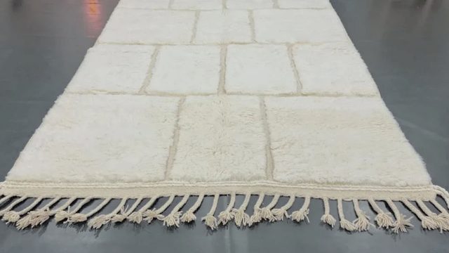 White Checkered Moroccan Rug – photo 6